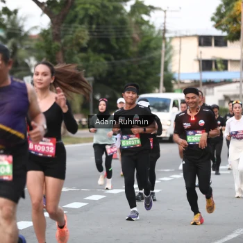 Runner Photo 3553046