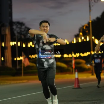 Runner Photo 3553055