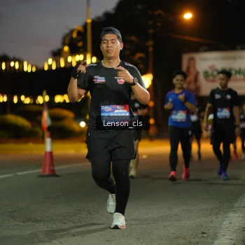Runner Photo 3553073