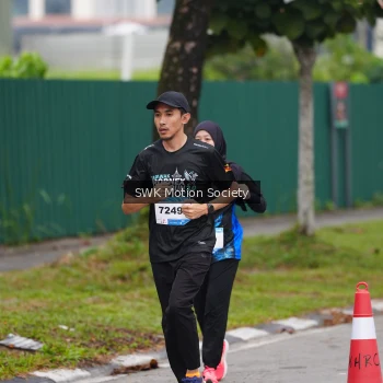 Runner Photo 3553119