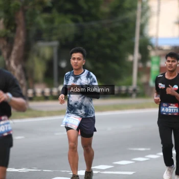 Runner Photo 3553147