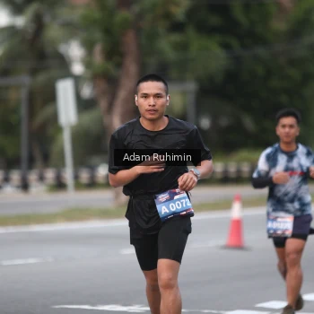Runner Photo 3553148