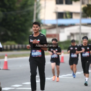 Runner Photo 3553152