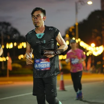 Runner Photo 3553157