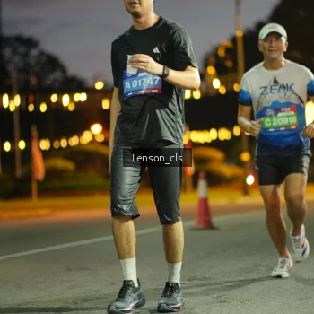 Runner Photo 3553186