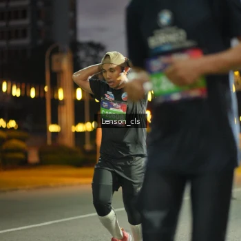 Runner Photo 3553200