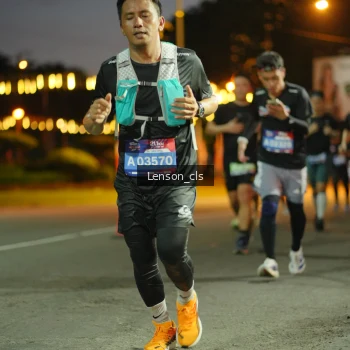 Runner Photo 3553244