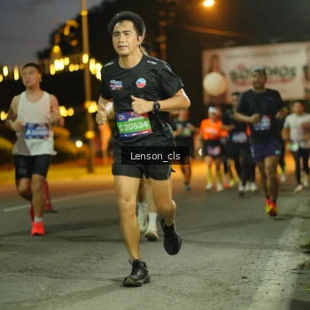 Runner Photo 3553315