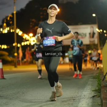 Runner Photo 3553333