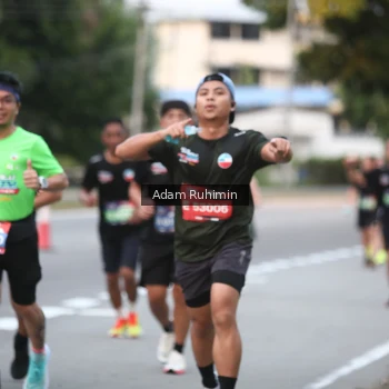 Runner Photo 3553336