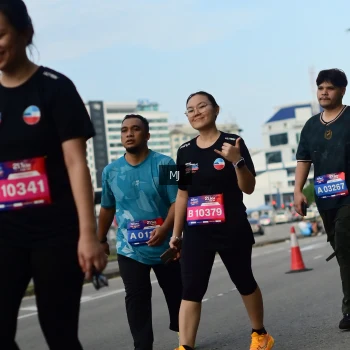Runner Photo 3553340
