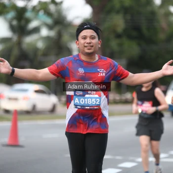 Runner Photo 3553346