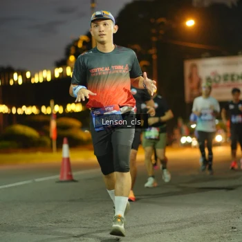 Runner Photo 3553357