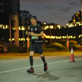 Runner Photo 3553360
