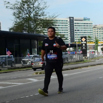 Runner Photo 3553373