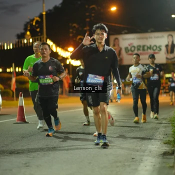Runner Photo 3553374