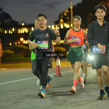 Runner Photo 3553378