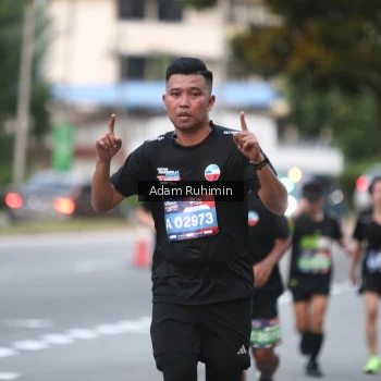 Runner Photo 3553391