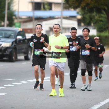Runner Photo 3553402