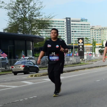 Runner Photo 3553413