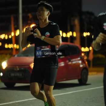 Runner Photo 3553421