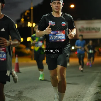 Runner Photo 3553435