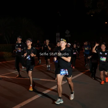 Runner Photo 3553445