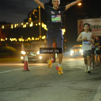 Runner Photo 3553501