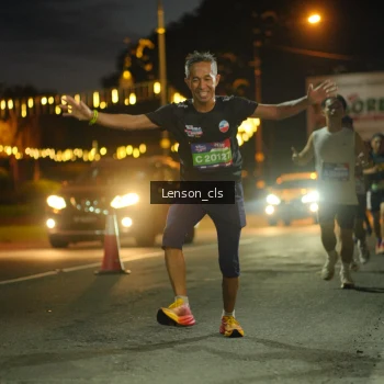 Runner Photo 3553502