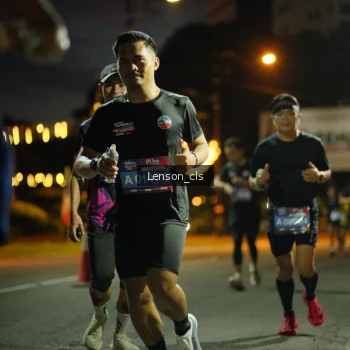 Runner Photo 3553553