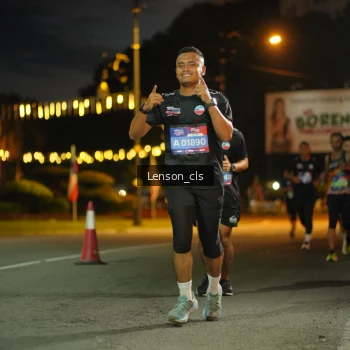 Runner Photo 3553570
