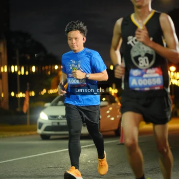 Runner Photo 3553571