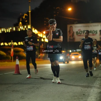 Runner Photo 3553576