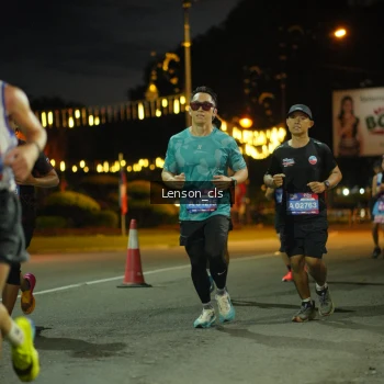 Runner Photo 3553605