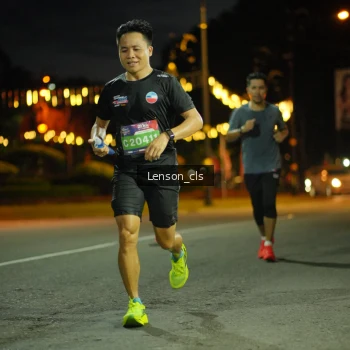 Runner Photo 3553629