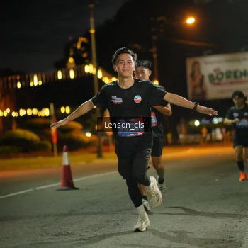 Runner Photo 3553669