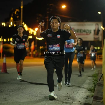 Runner Photo 3553681