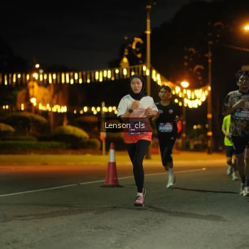 Runner Photo 3553713