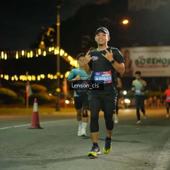 Runner Photo 3553737