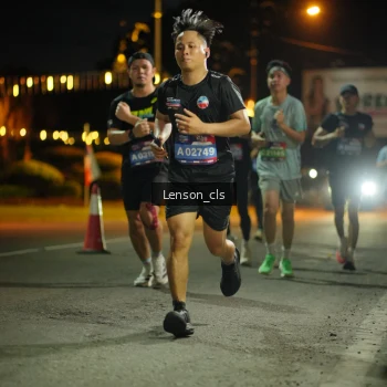 Runner Photo 3553755