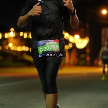 Runner Photo 3553792