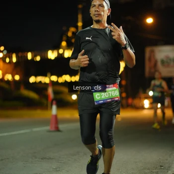 Runner Photo 3553795