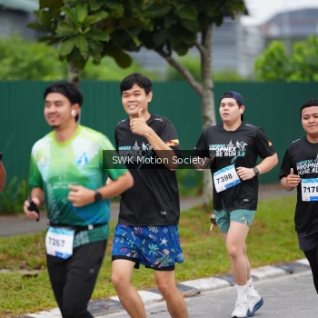 Runner Photo 3553800