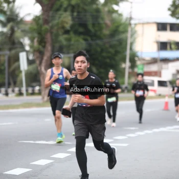 Runner Photo 3553856