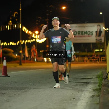 Runner Photo 3553873