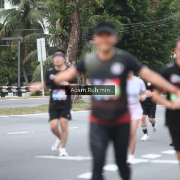 Runner Photo 3553890