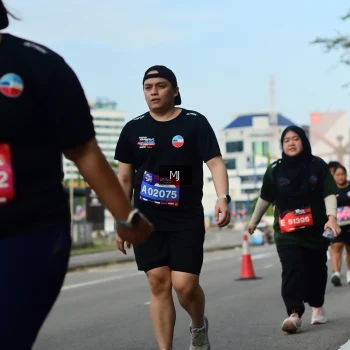 Runner Photo 3553940