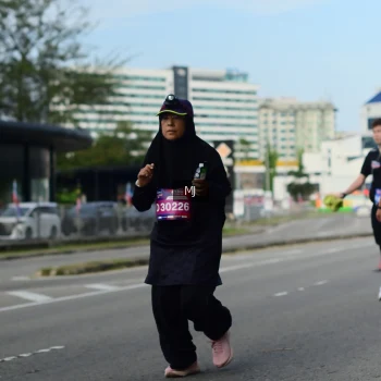 Runner Photo 3553987