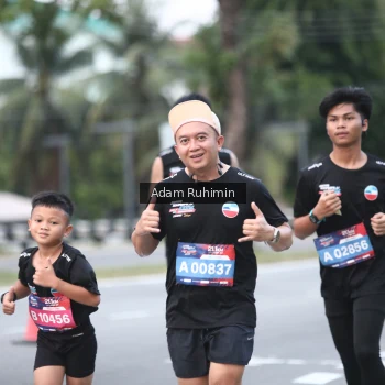 Runner Photo 3553995