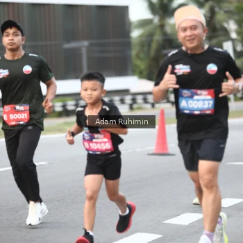 Runner Photo 3553996